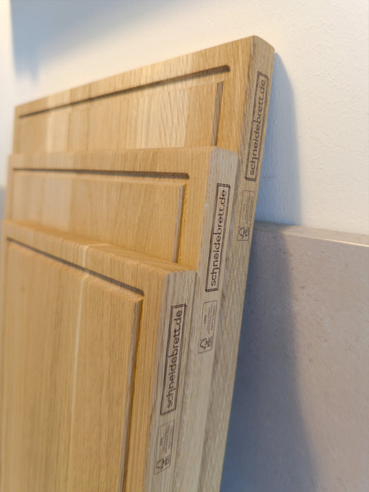 Cutting board oak with juice channel